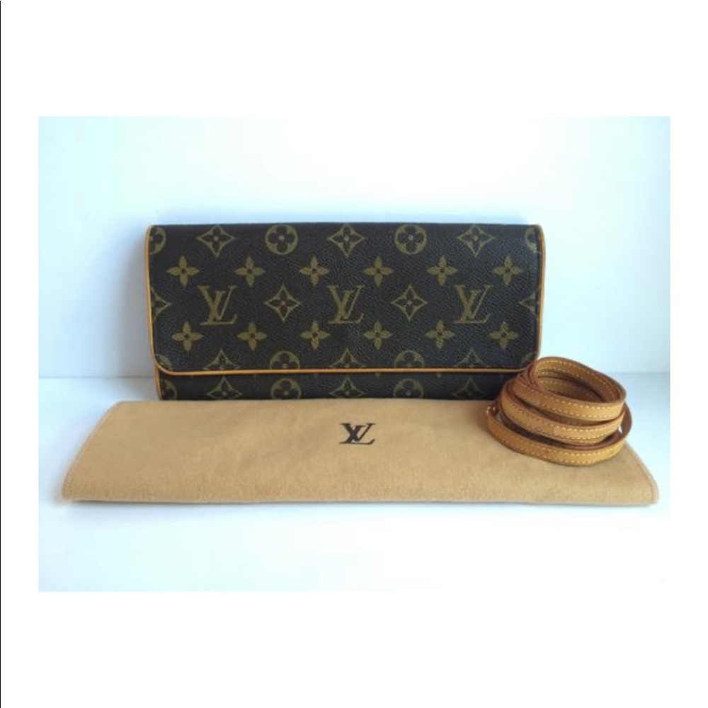 Pochette clutch GM brown crossbody bag.  (FL1020)